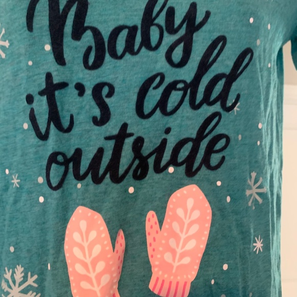 NEW Sleep Tee "Baby it's cold outside" - Picture 4 of 5